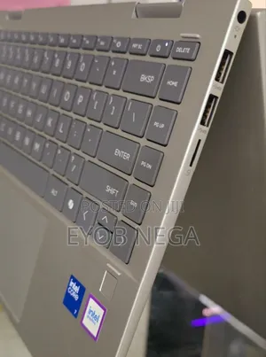 New Laptop HP Envy X360 8GB Intel Core I5 SSD 512GB