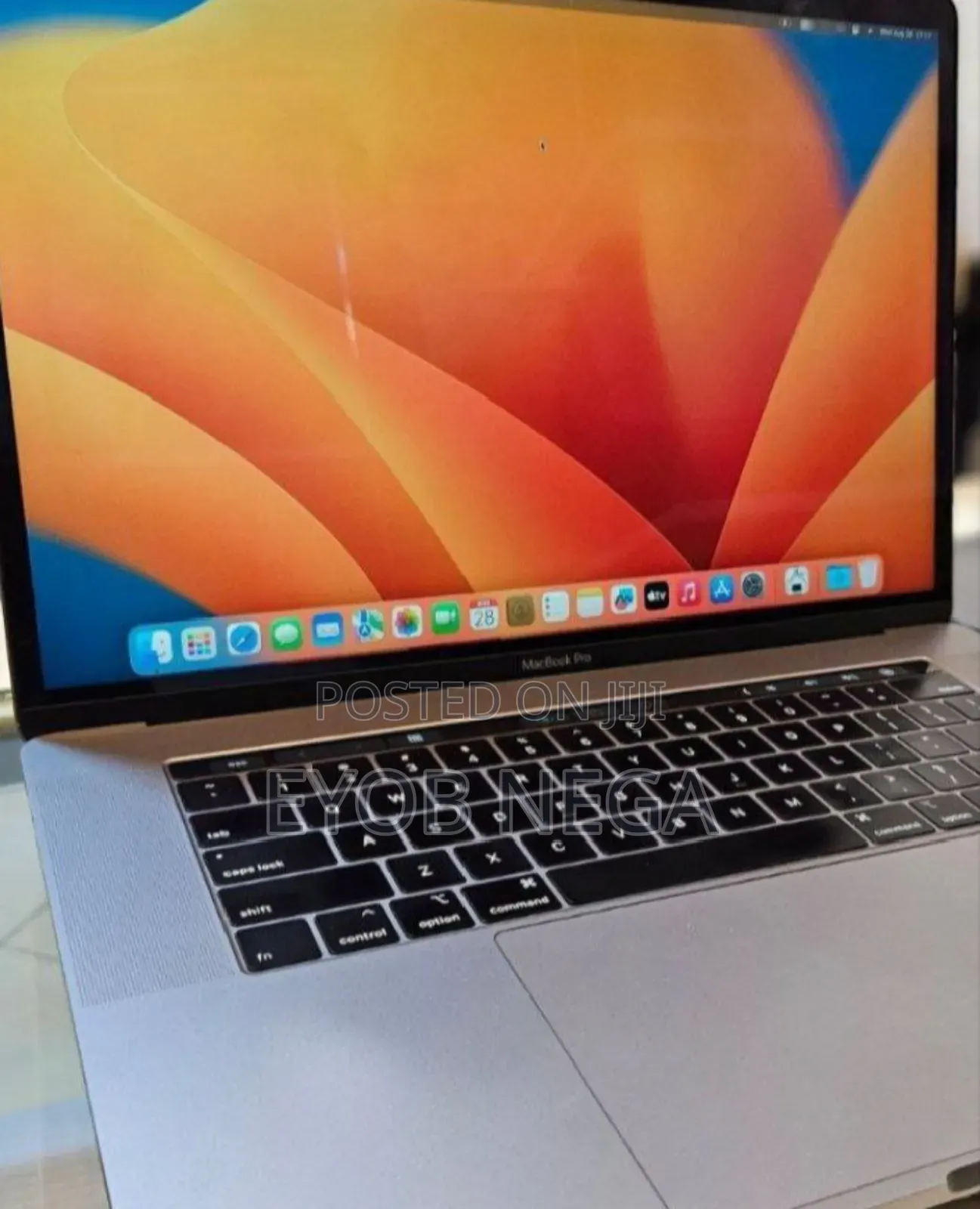 New Laptop Apple MacBook Pro 2018 32GB Intel Core I9 SSD 1T