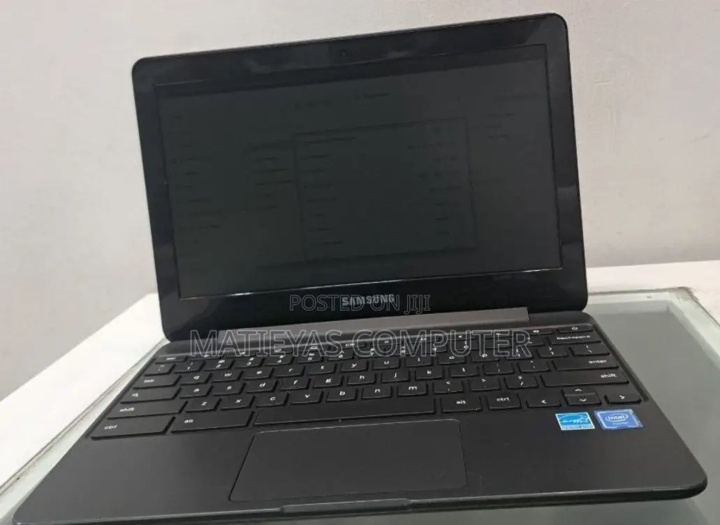 New Laptop Samsung Chromebook Plus 4GB Intel Core 2 Duo SSD 32GB