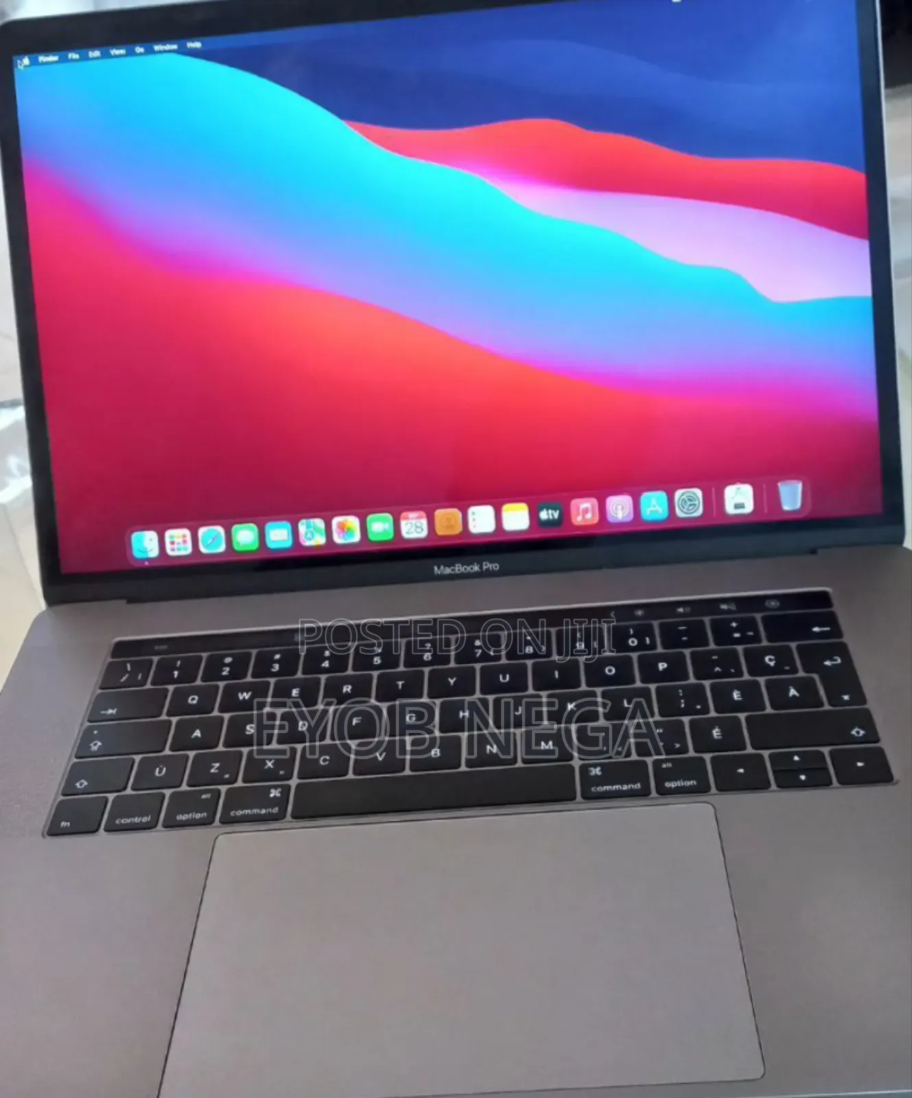 New Laptop Apple MacBook Pro 2016 16GB Intel Core I7 SSD 512GB