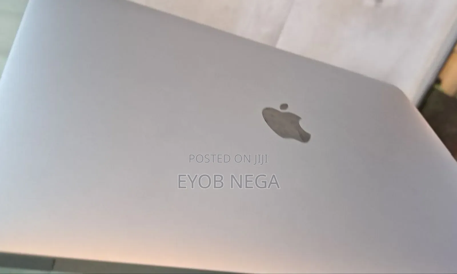 New Laptop Apple MacBook Air 2019 8GB Intel Core I5 SSD 128GB