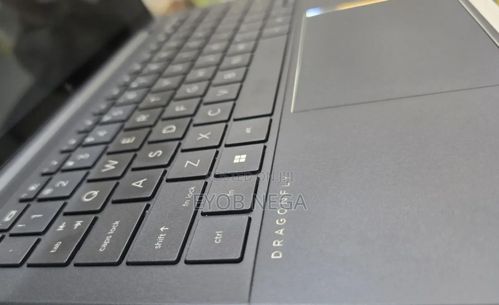 New Laptop HP Dragonfly G4 16GB Intel Core I7 SSD 512GB