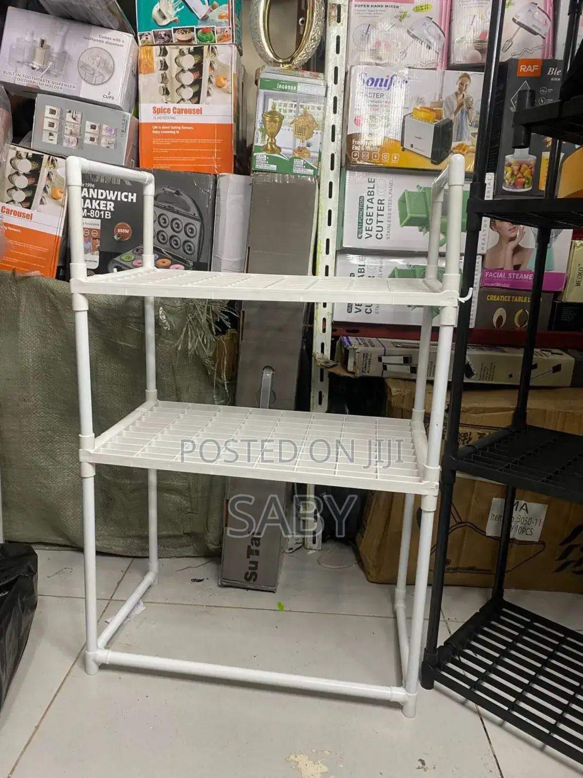 ለኪችንና ለሻወር ቤት እንዲሁም ለጫማ የሚሆኑ የተለያዩ ነገሮችን ማስቀመጫ