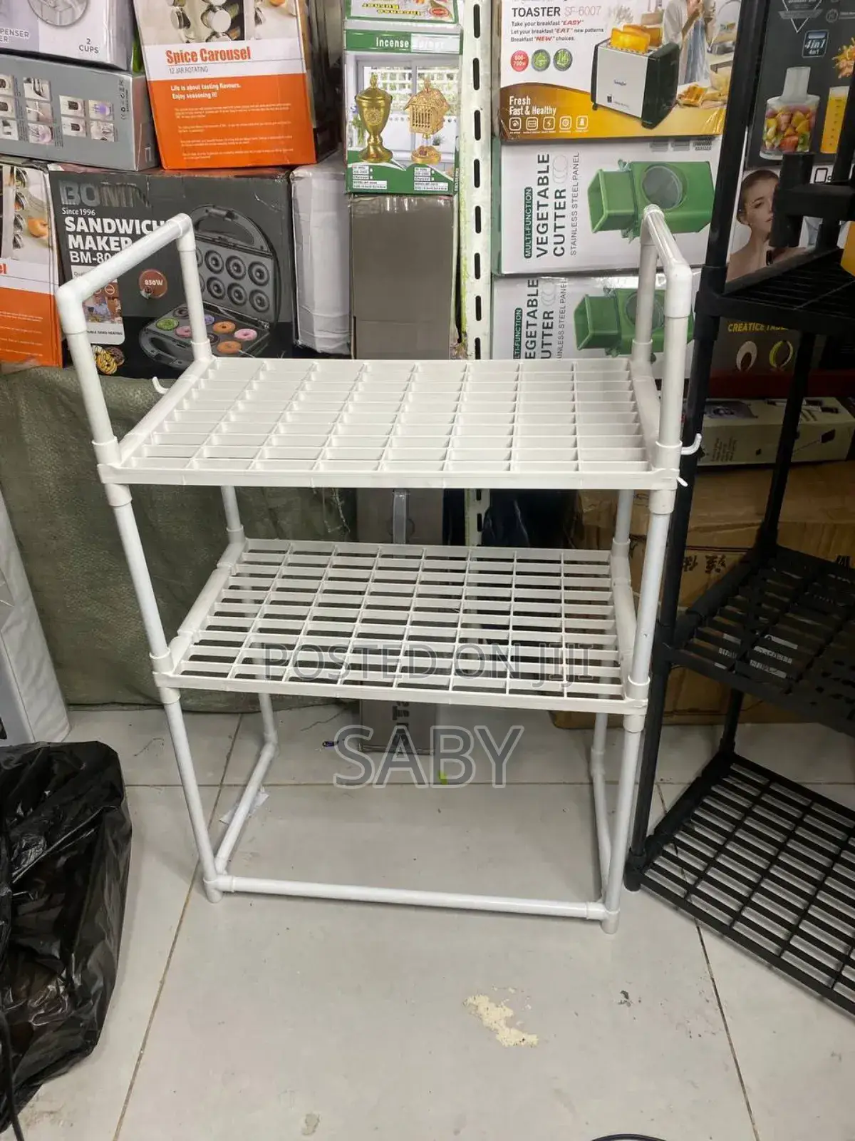 ለኪችንና ለሻወር ቤት እንዲሁም ለጫማ የሚሆኑ የተለያዩ ነገሮችን ማስቀመጫ