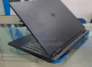 New Laptop Acer Predator Helios 300 16GB Intel Core i7 SSD 512GB