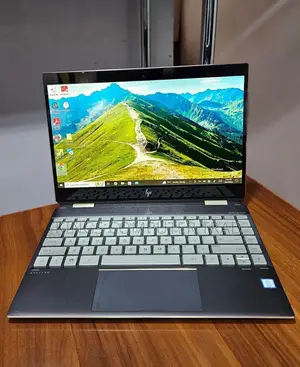 Photo - New Laptop HP Spectre 8GB Intel Core I7 SSD 512GB