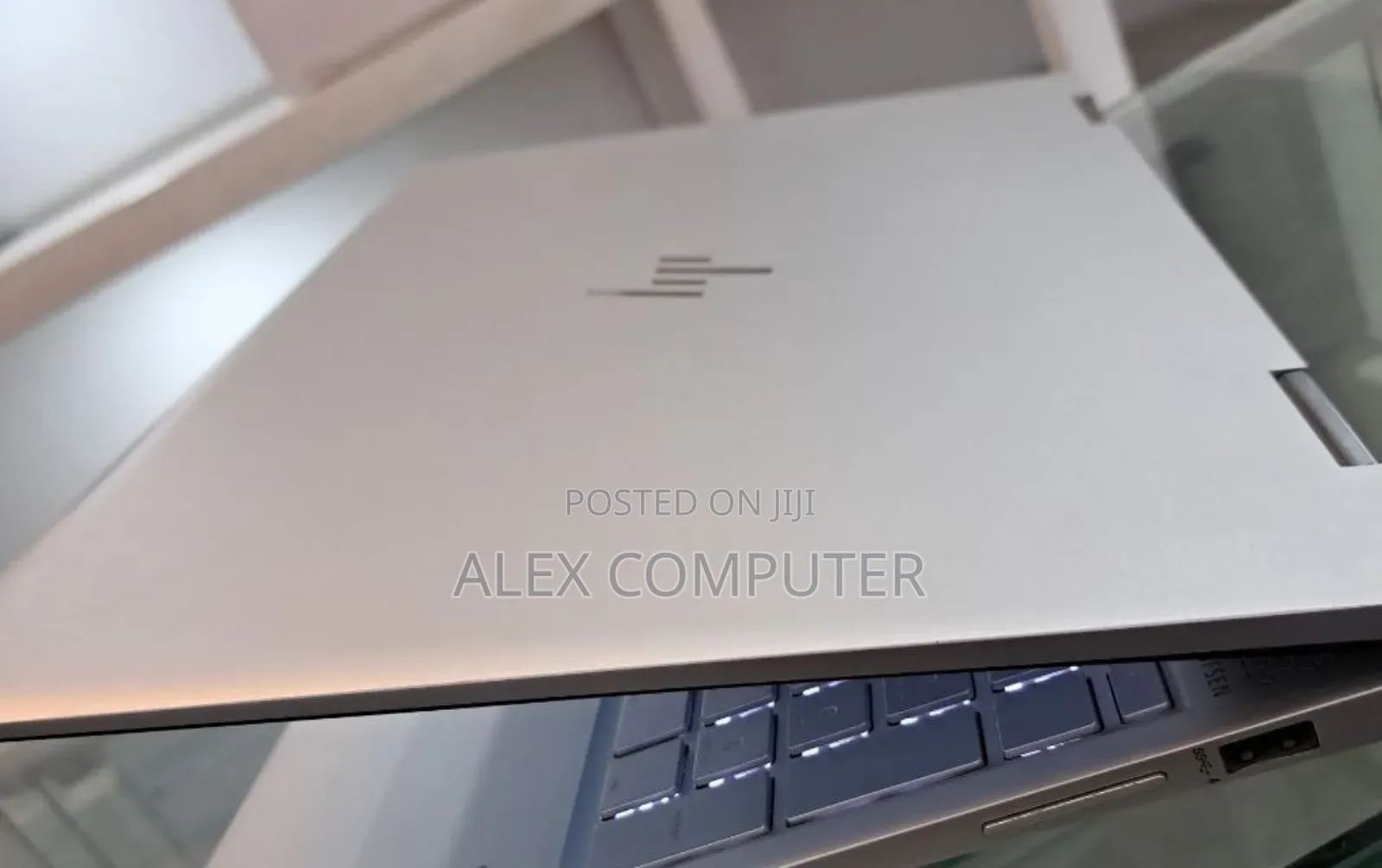 New Laptop HP Envy X360 20GB Intel Core I5 SSD 256GB