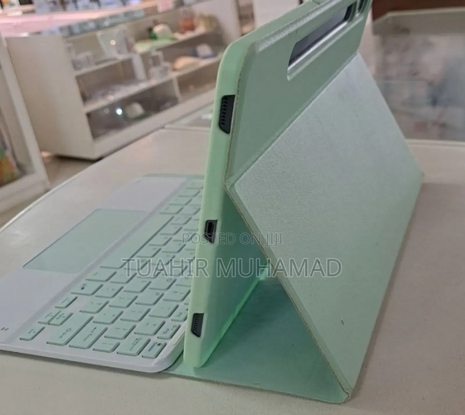 New Laptop Samsung Galaxy Book 2 8GB Intel Core I7 SSD 256GB