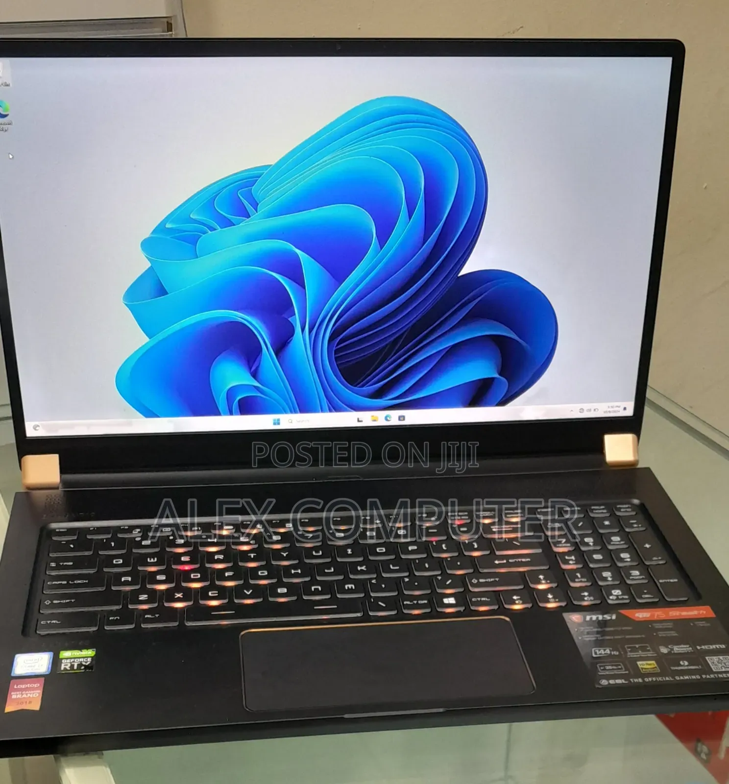 New Laptop MSI GS75 Stealth 16GB Intel Core I7 SSD 1T