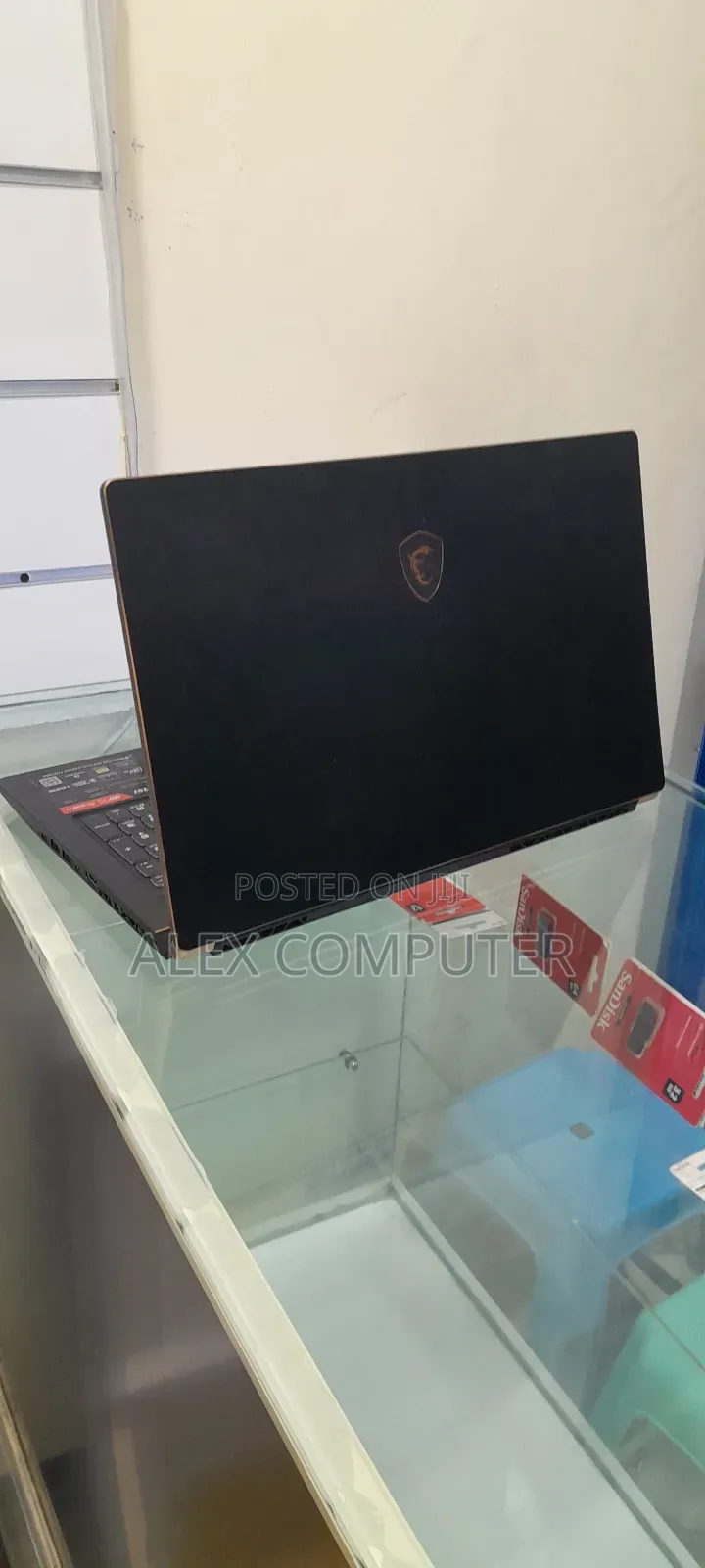 New Laptop MSI GS75 Stealth 16GB Intel Core I7 SSD 1T