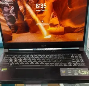 New Laptop MSI 16GB AMD Ryzen 7 SSD 512GB