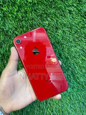 Apple iPhone XR 128 GB Red