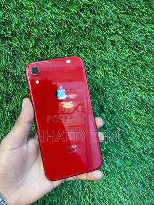 Apple iPhone XR 128 GB Red