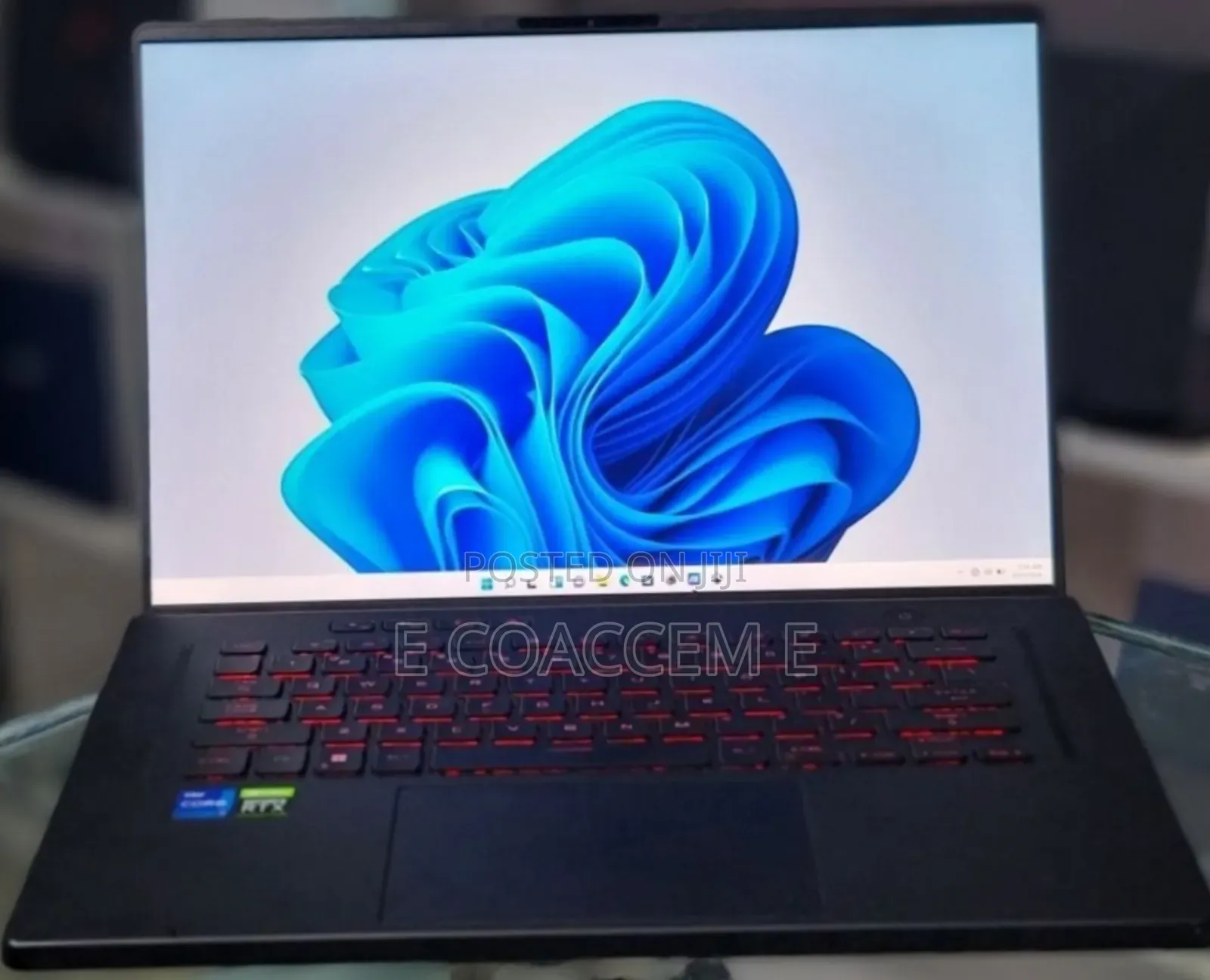 New Laptop Asus 16GB AMD Ryzen 7 SSD 1T