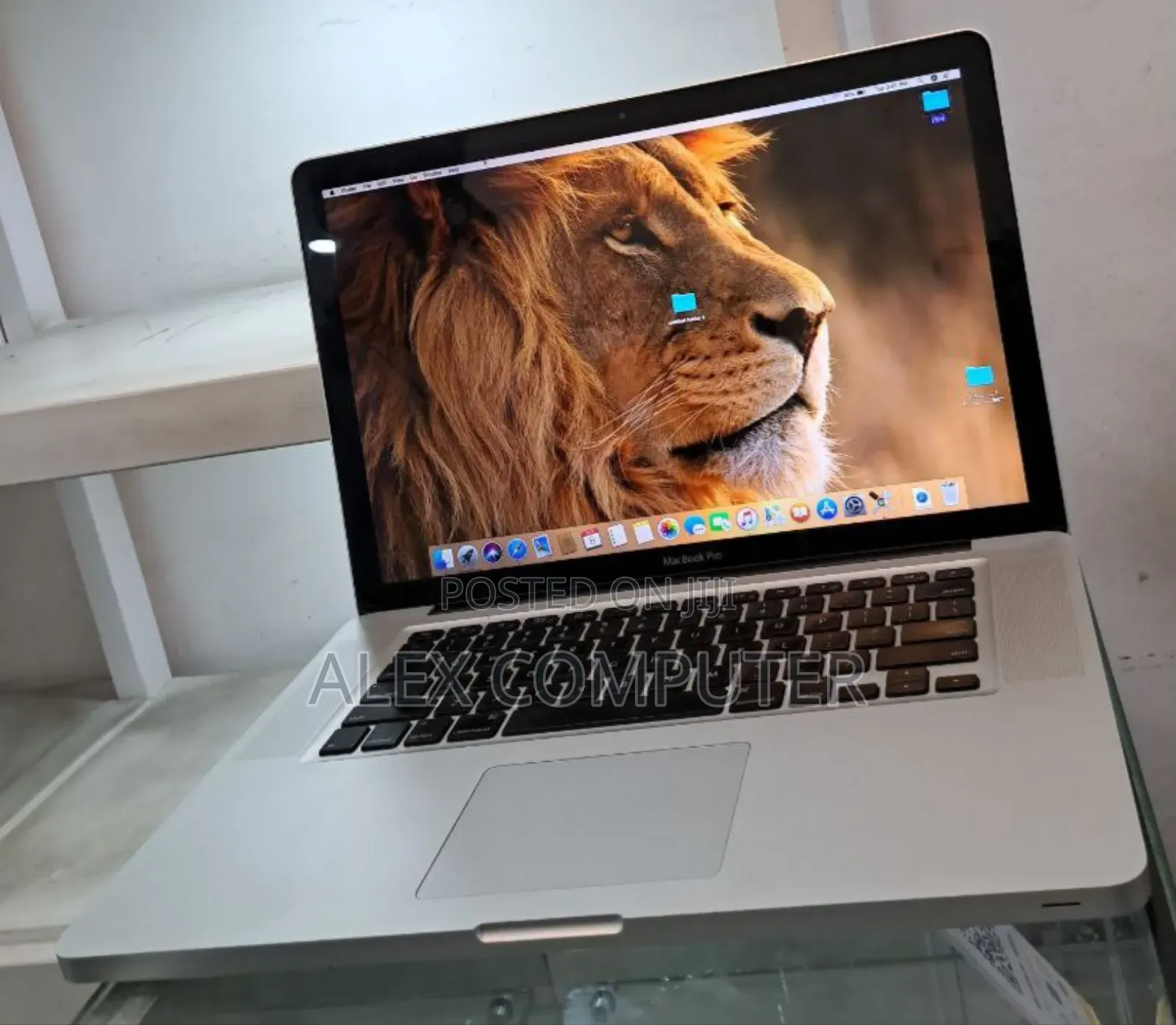 New Laptop Apple MacBook 2010 4GB Intel Core I7 SSD 320GB