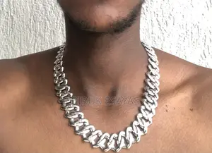 Iced Cuban Chain