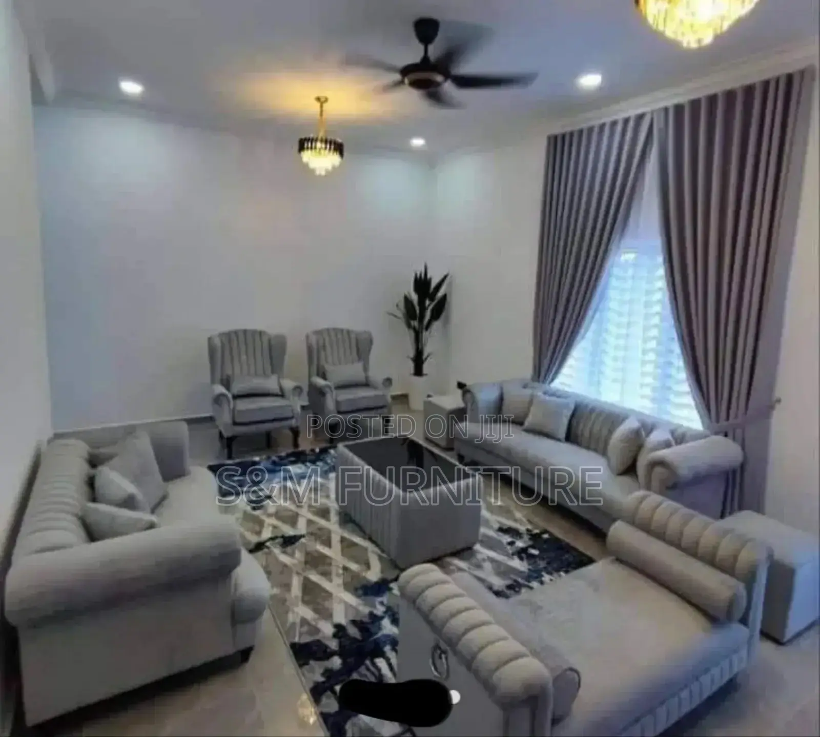 Luxury 9 Seater Sofa With Table