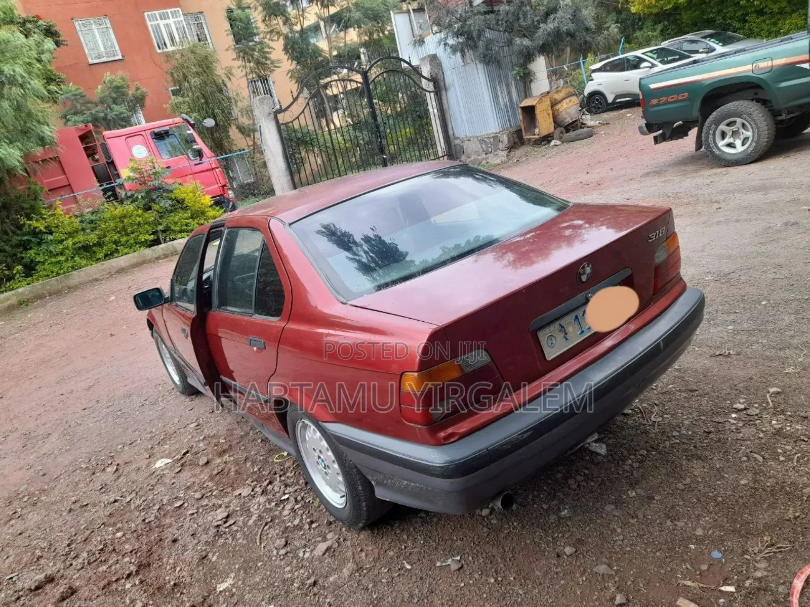 BMW 318i 1992 Burgundy