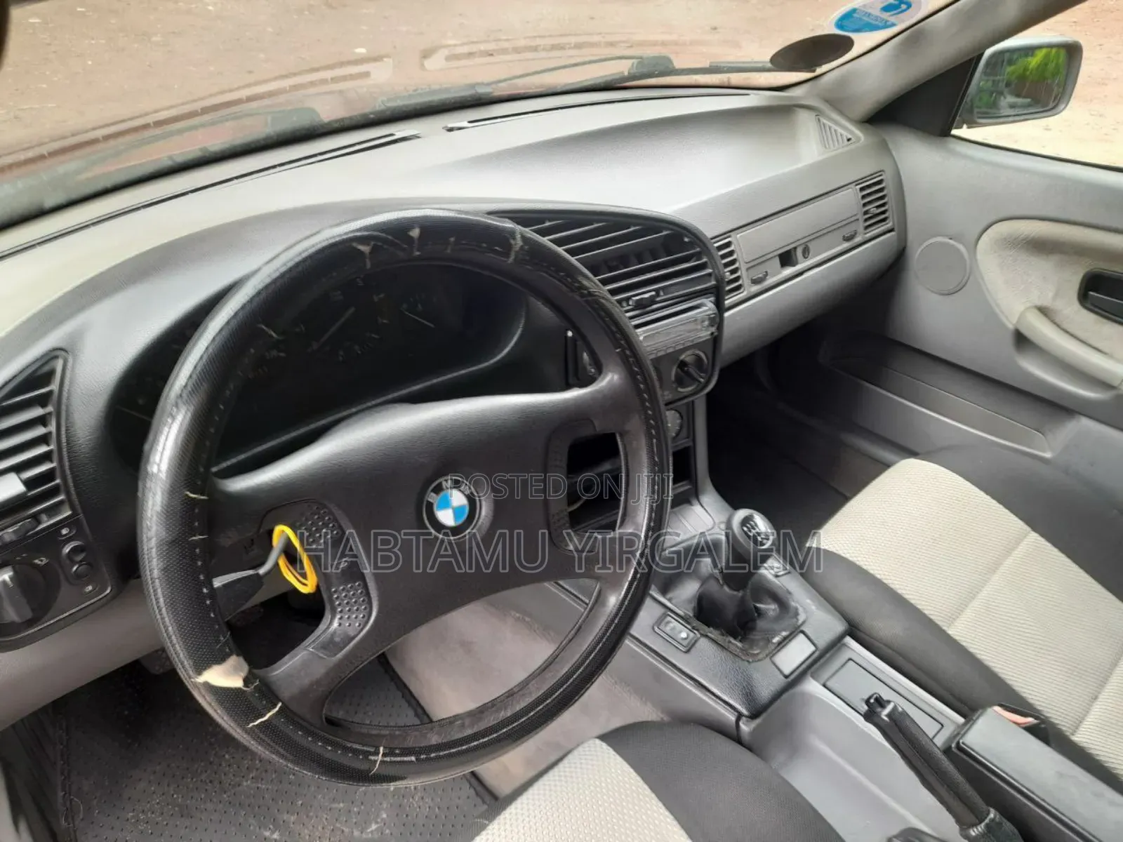 BMW 318i 1992 Burgundy