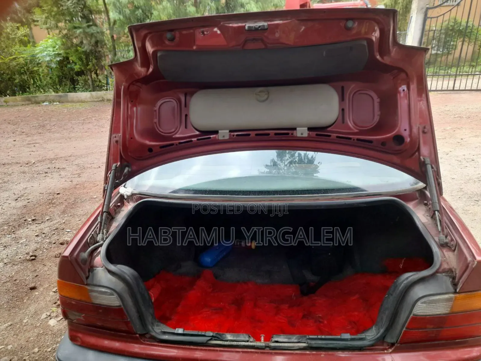 BMW 318i 1992 Burgundy