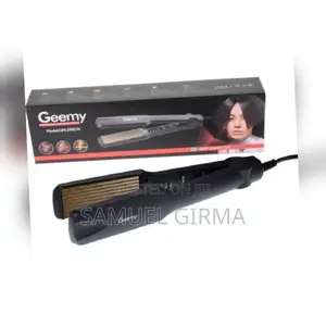Photo -  Geemy Hair Straightener