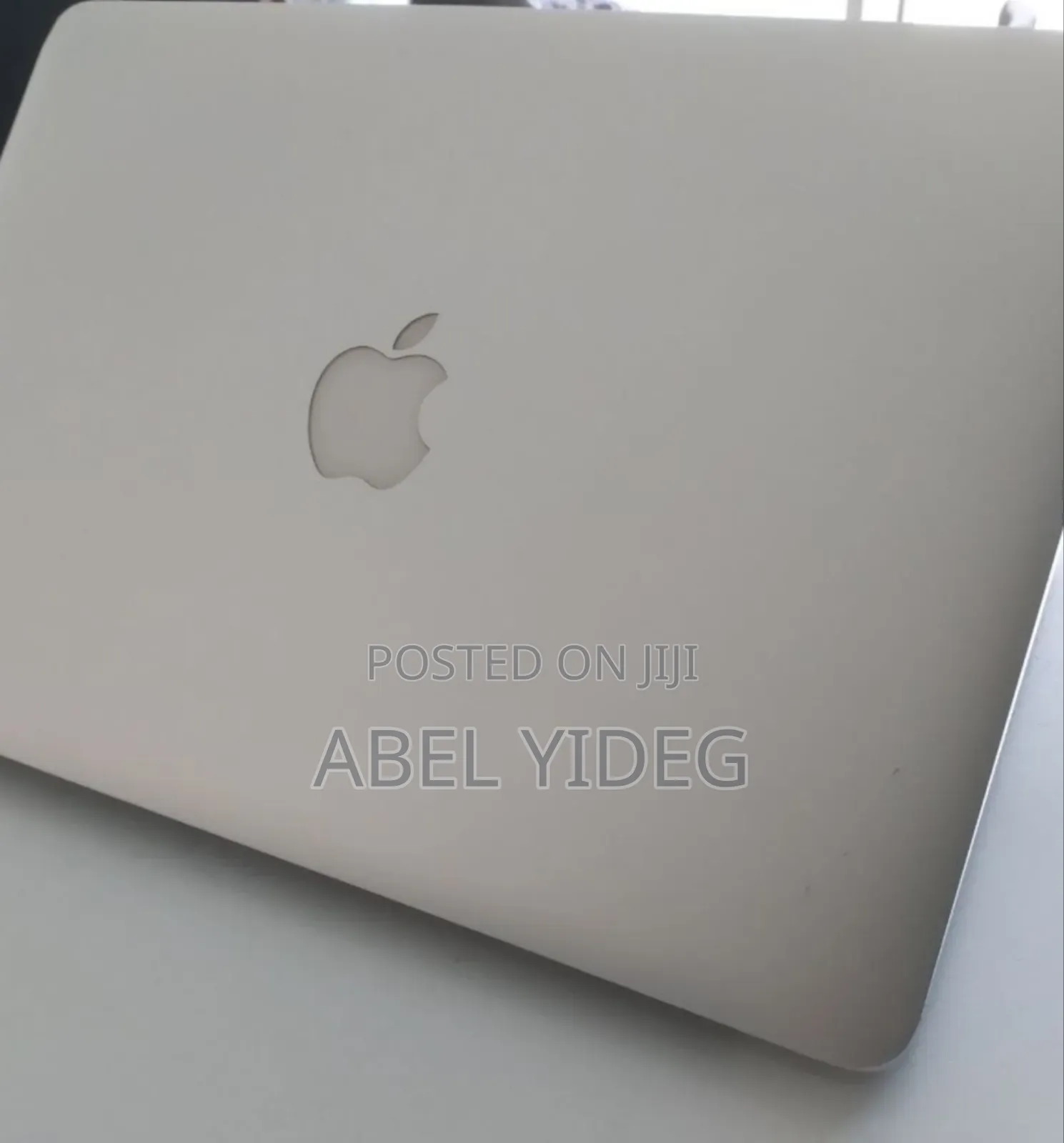 New Laptop Apple MacBook Air 2014 4GB Intel Core I5 SSD 128GB