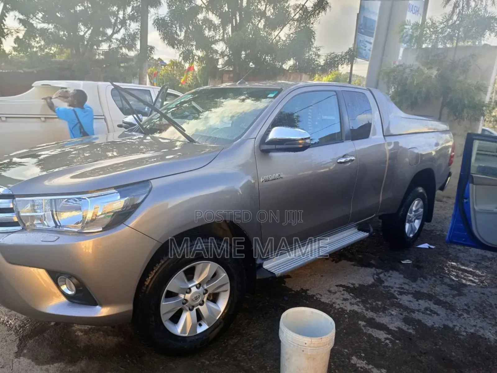 Toyota Hilux 2019 Gray