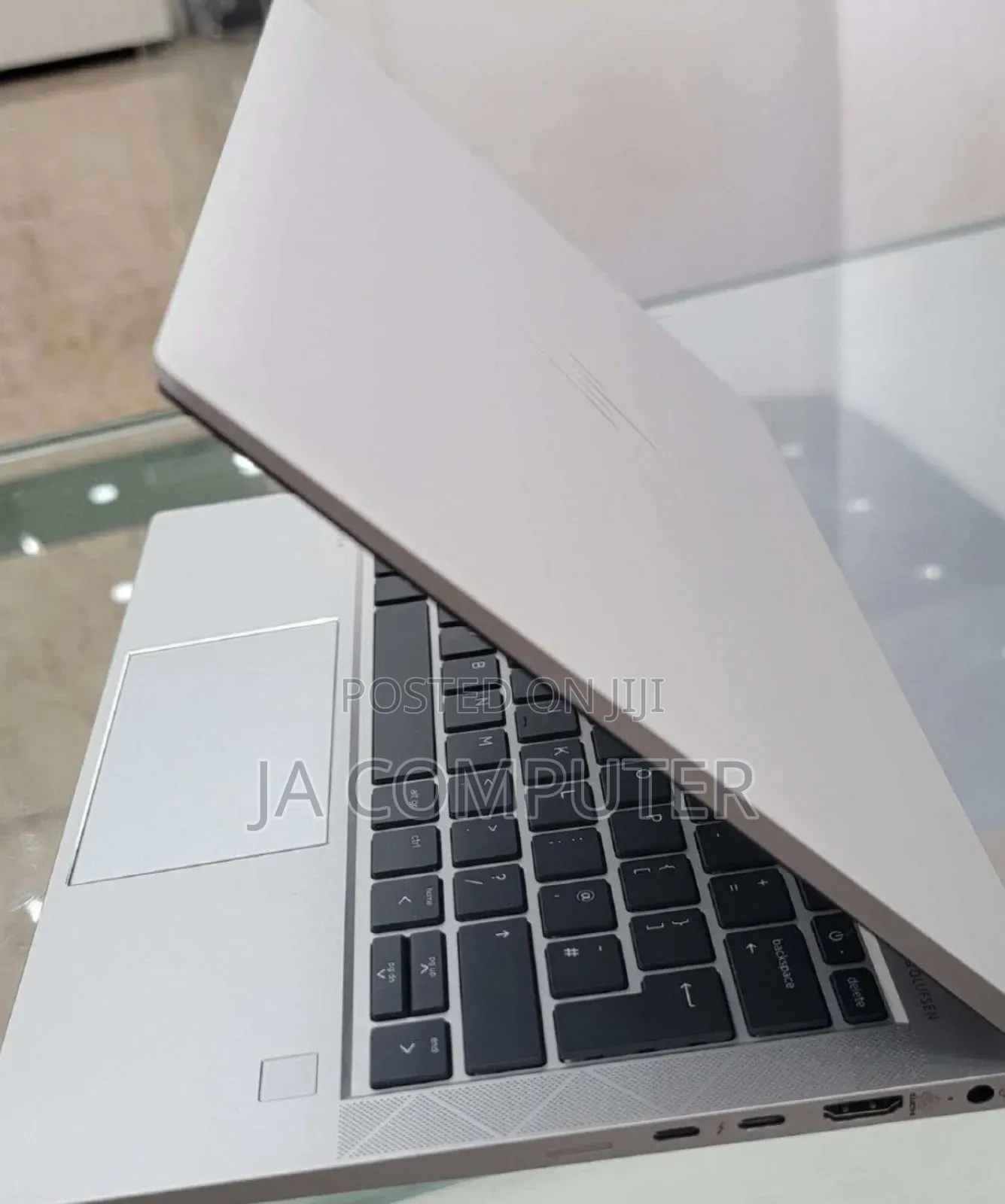 New Laptop HP Spectre 16GB Intel Core I5 SSD 512GB