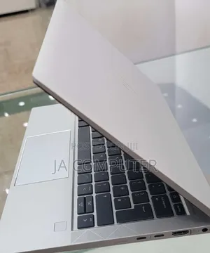 New Laptop HP Spectre 16GB Intel Core I5 SSD 512GB