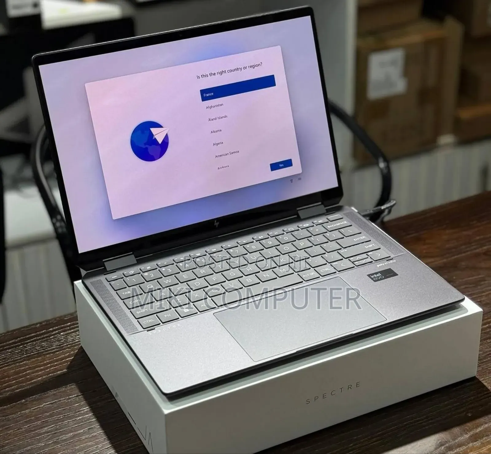 New Laptop HP Spectre 14 32GB Intel Core Ultra 7 SSD 2T