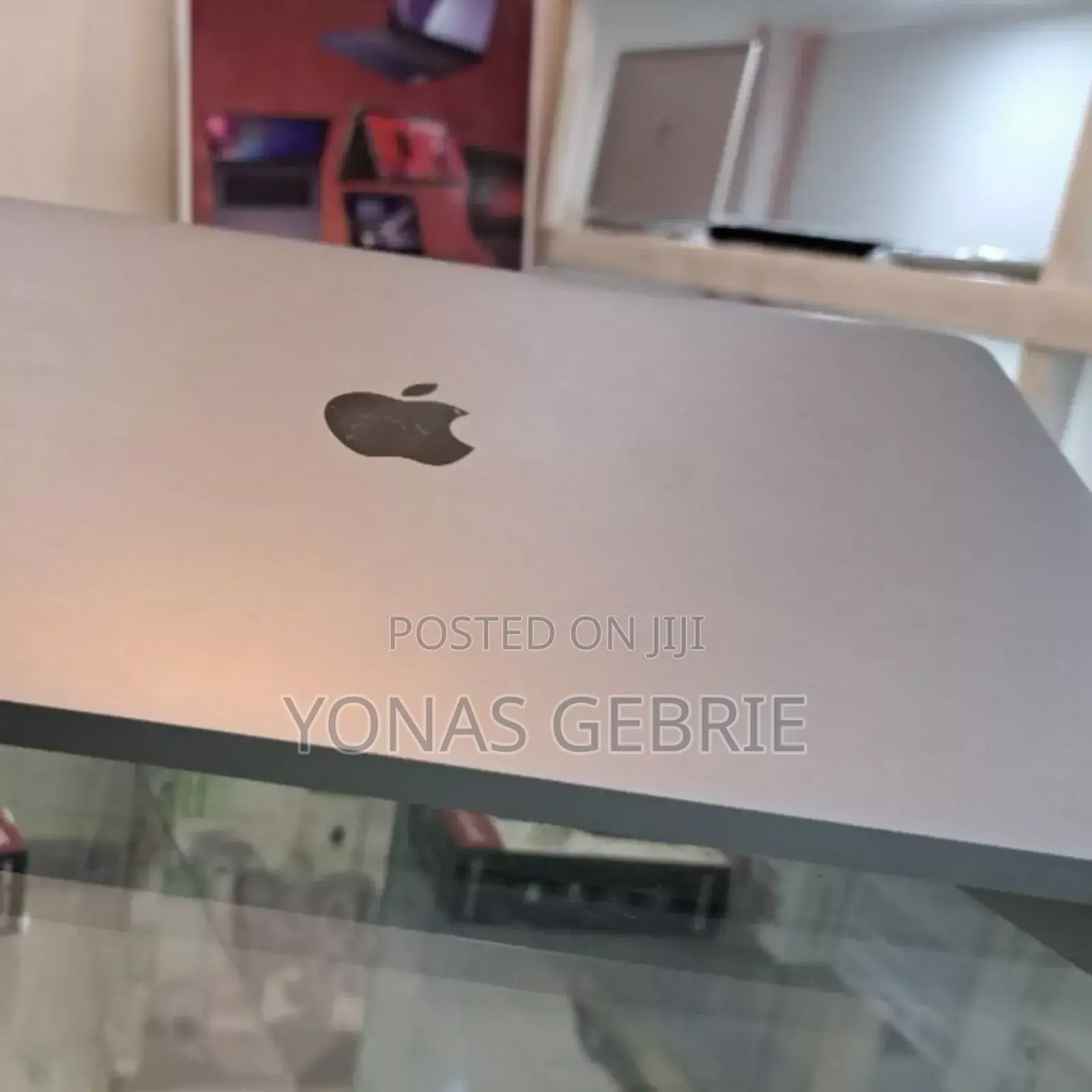 New Laptop Apple MacBook Air 2020 M1 8GB Intel Core I3 SSD 256GB