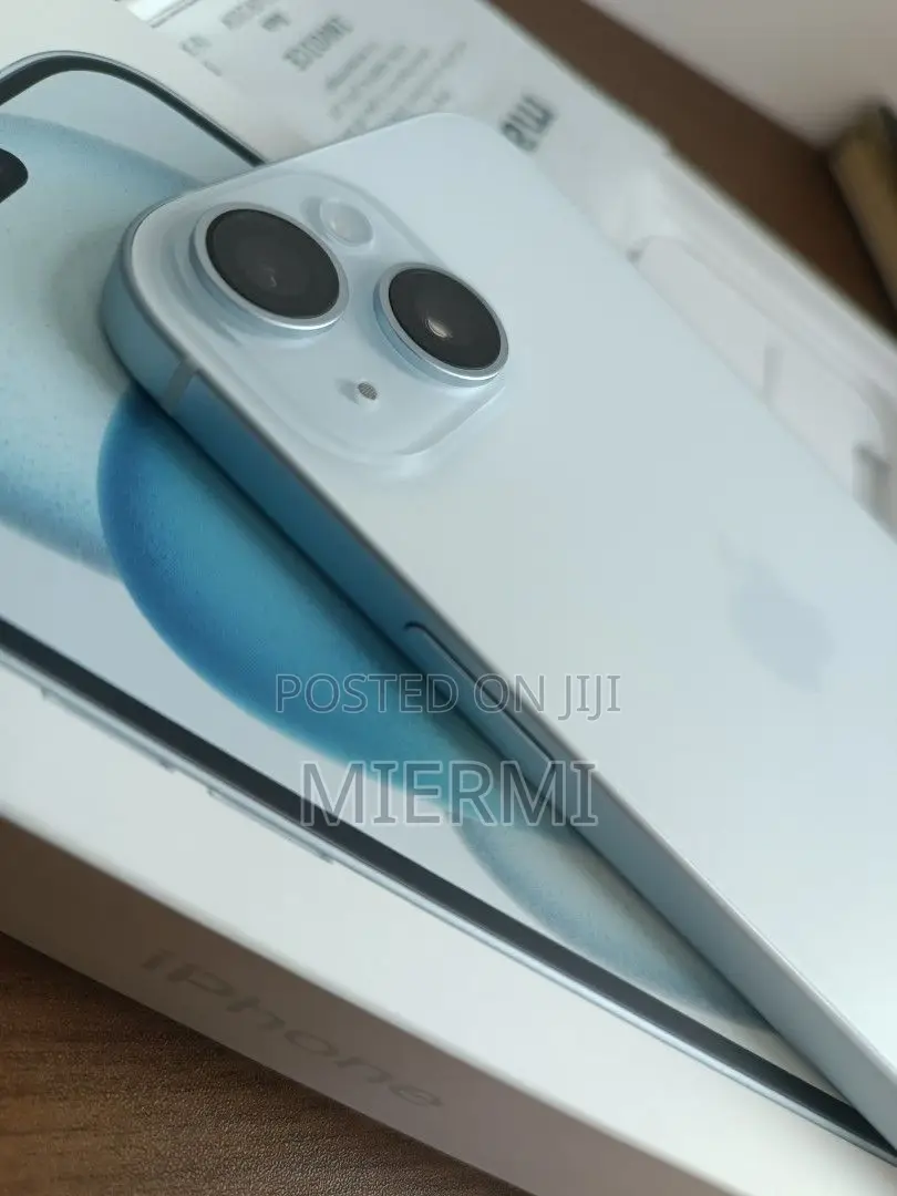 New Apple iPhone 15 256 GB Blue