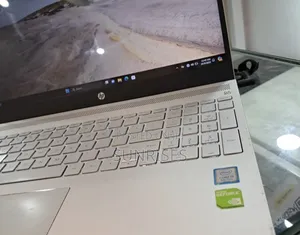 New Laptop HP Pavilion 15 8GB Intel Core I5 HDD+SSD 512GB