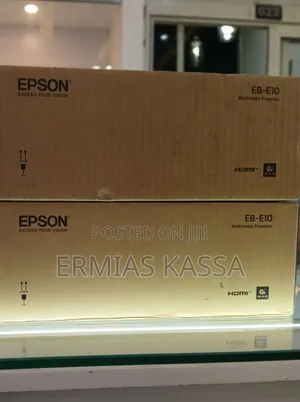 Brand New Epson EB-E10 Projector [Packed]