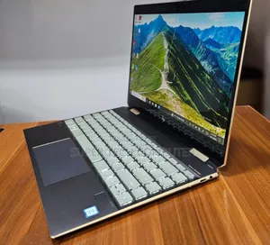 New Laptop HP Spectre X360 8GB Intel Core I7 SSD 512GB