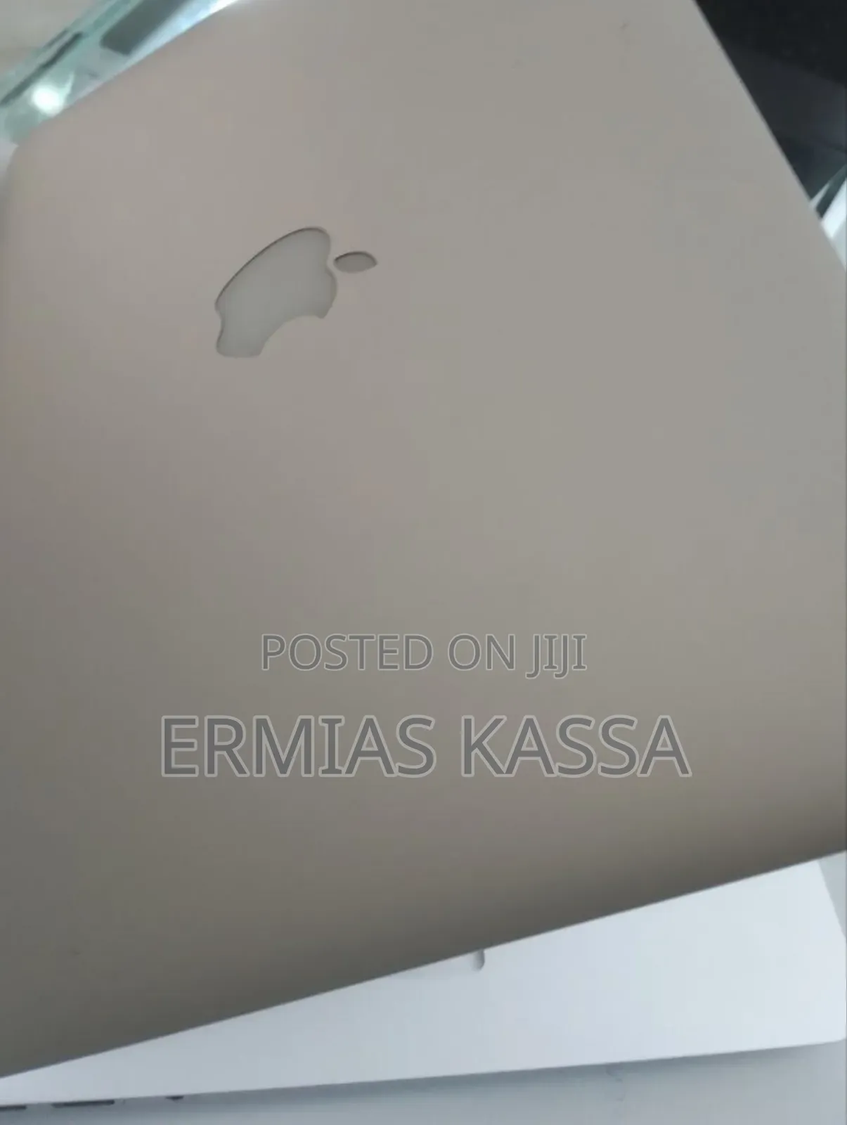 New Laptop Apple MacBook Air 2014 4GB Intel Core I5 SSD 128GB