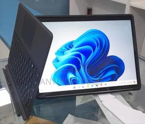 Photo - New Laptop Microsoft Surface Pro 9 32GB Intel Core I7 SSD 1T