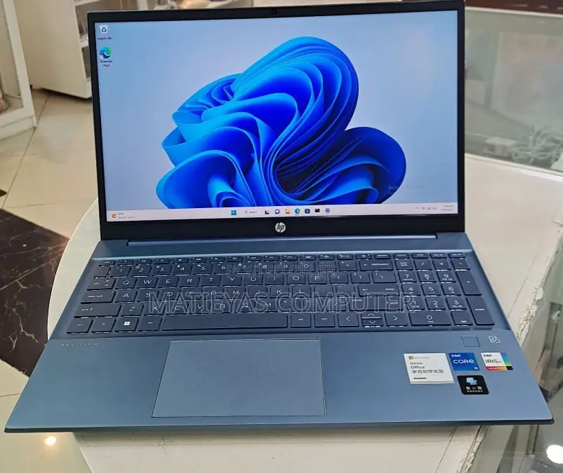 New Laptop HP Pavilion 15 16GB Intel Core I5 SSD 512GB