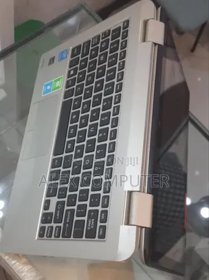 Photo - New Laptop Toshiba Satellite C55 4GB Intel Core 2 Quad SSD 500GB