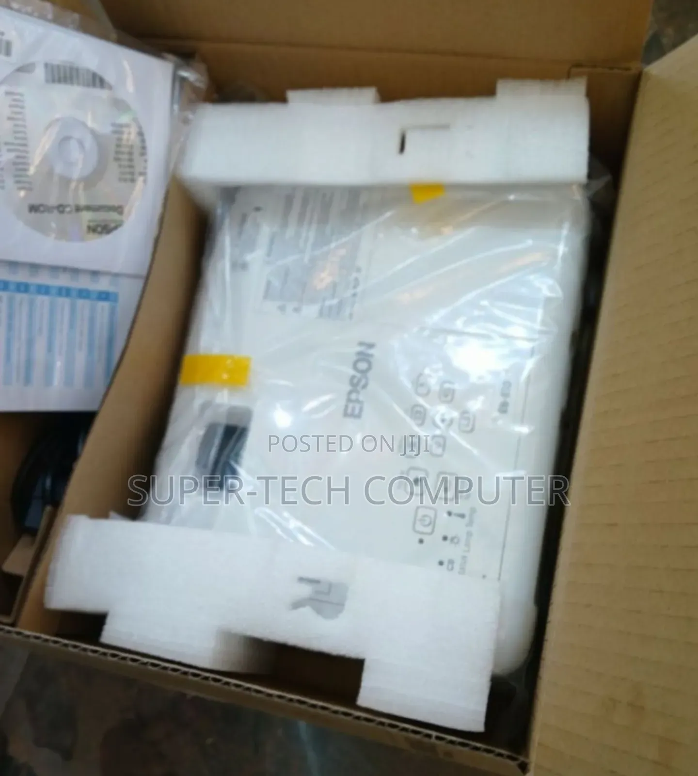 Brand New With Cartoon Epson EB-E10 Projector