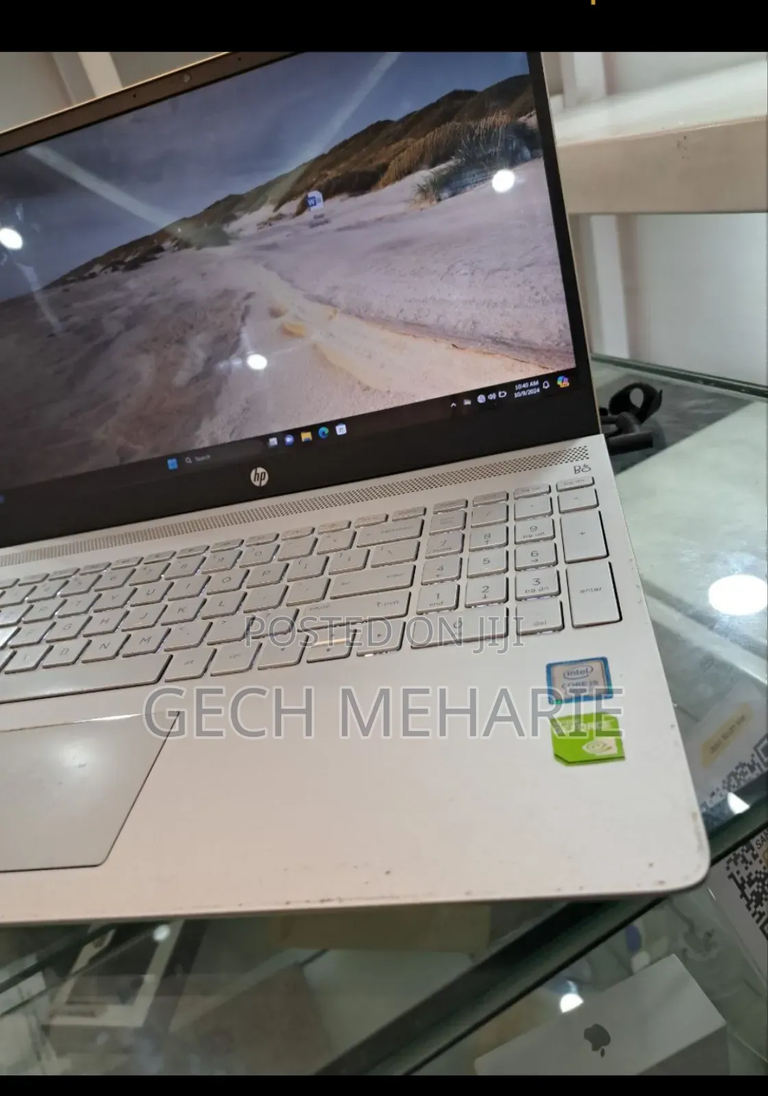 New Laptop HP Pavilion 15 8GB Intel Core i5 SSD 1T