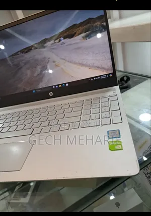 New Laptop HP Pavilion 15 8GB Intel Core i5 SSD 1T