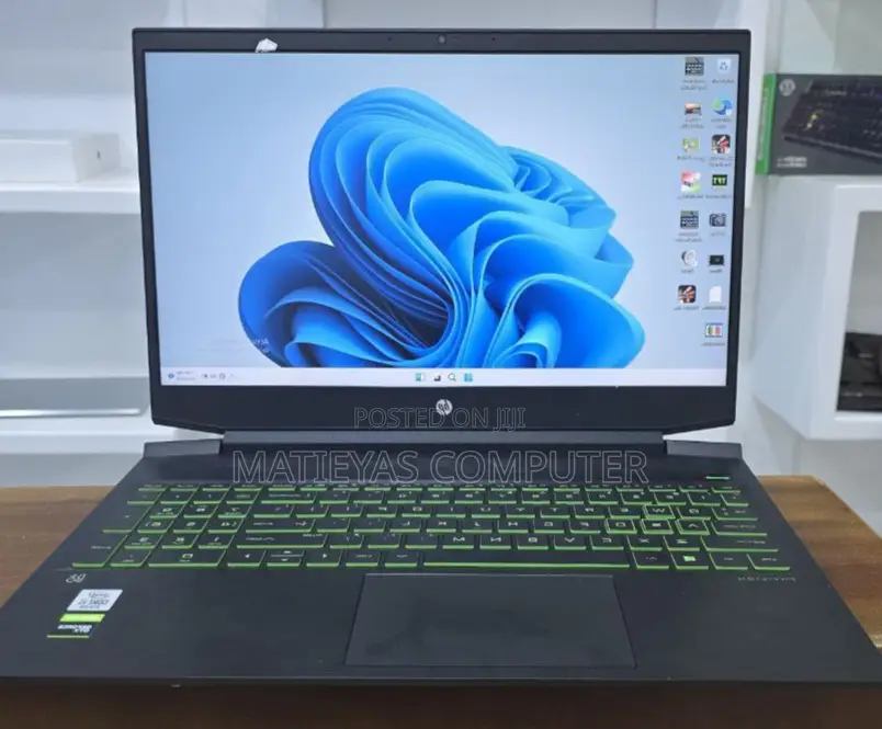 New Laptop HP Pavilion Gaming 15 2019 16GB Intel Core I5 SSD 512GB
