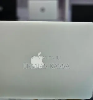 New Laptop Apple MacBook Air 2017 8GB Intel Core I5 SSD 128GB