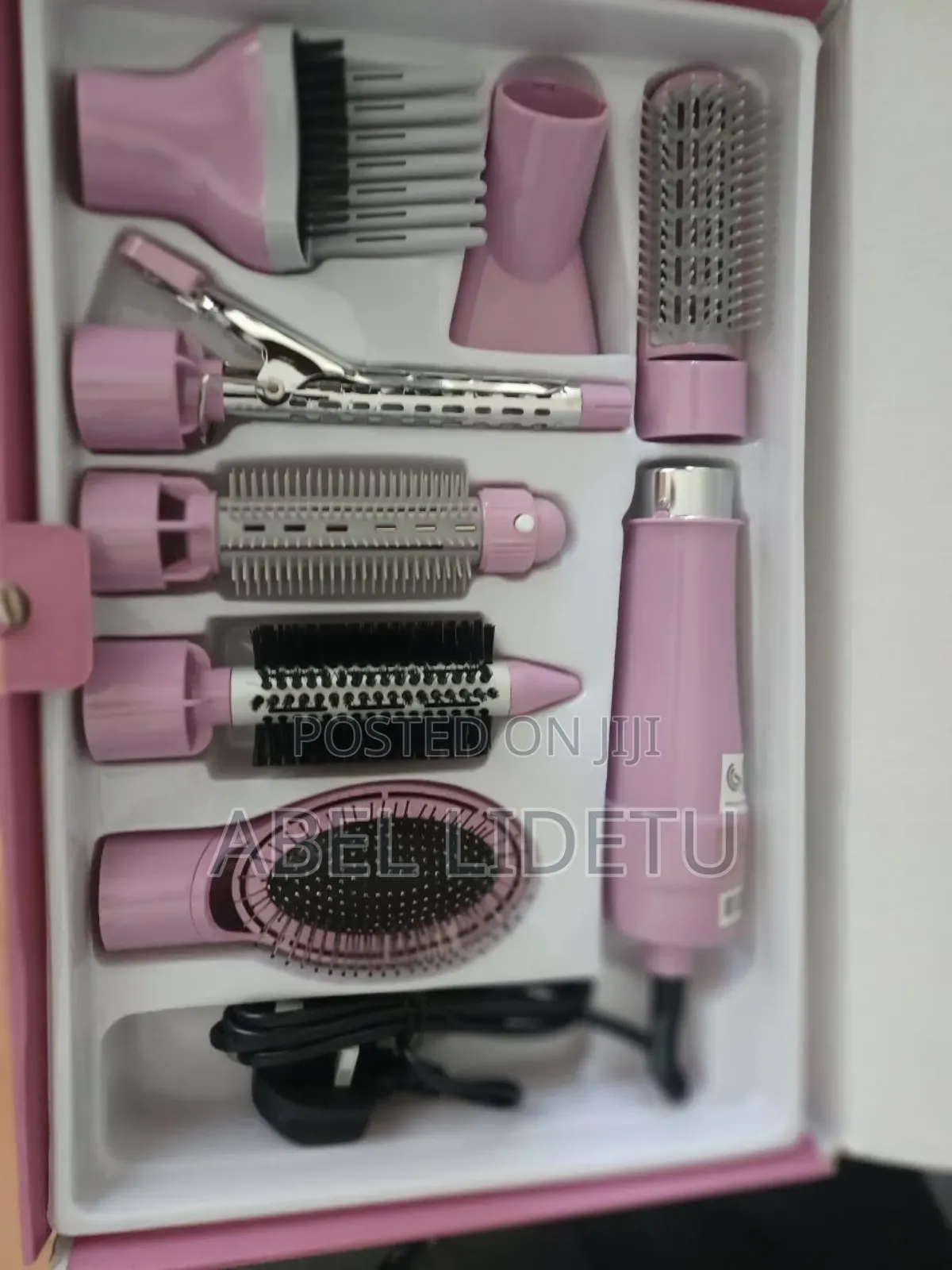 Proffesional Quality Hair Styling at Home