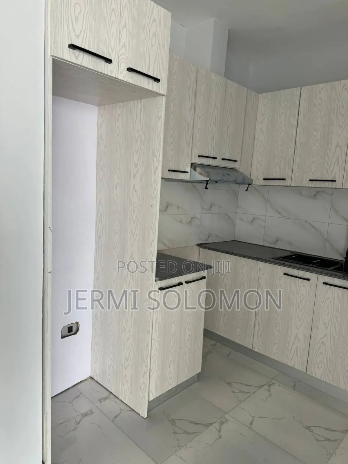 3bdrm Apartment in Yeka for sale