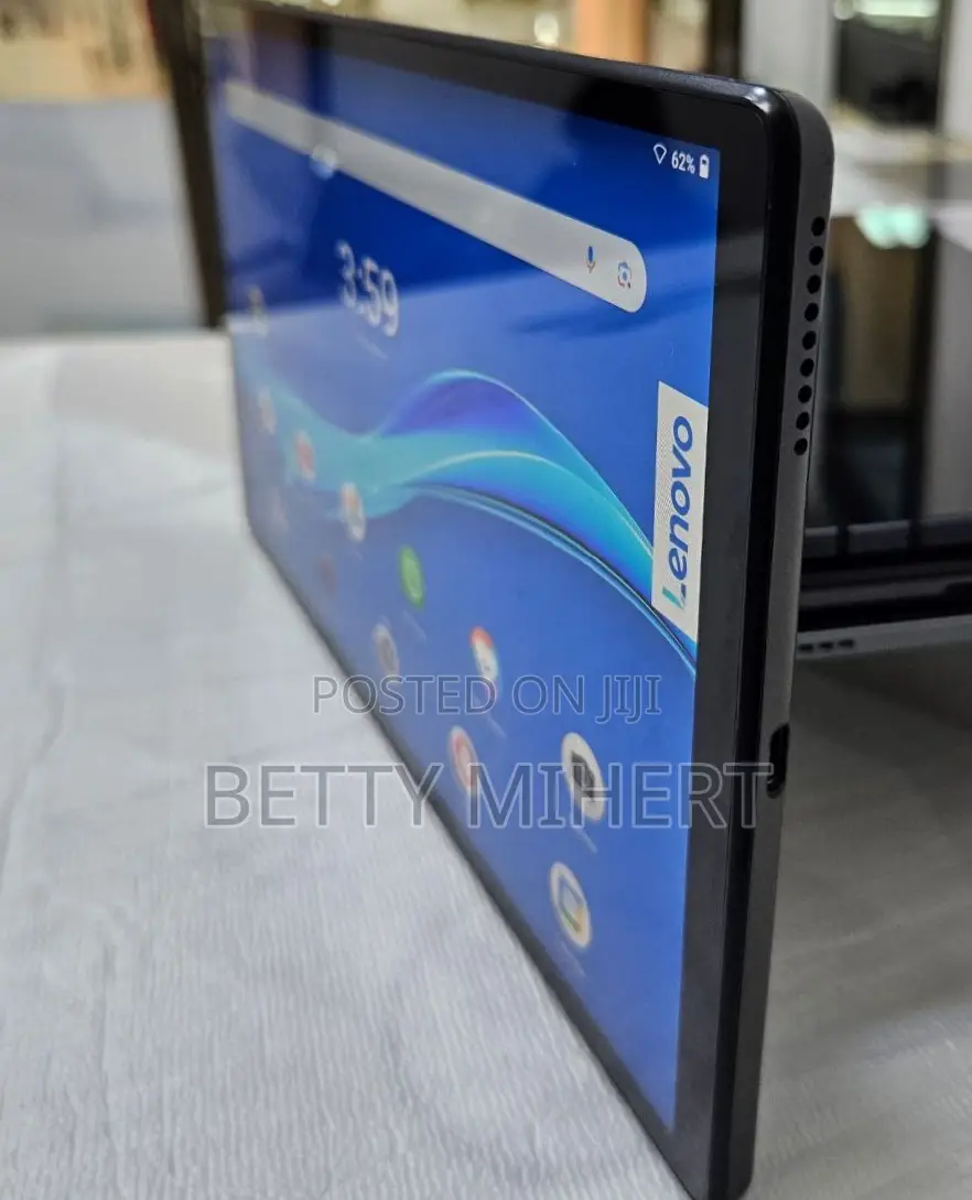 New Lenovo Tab M10 64 GB Black