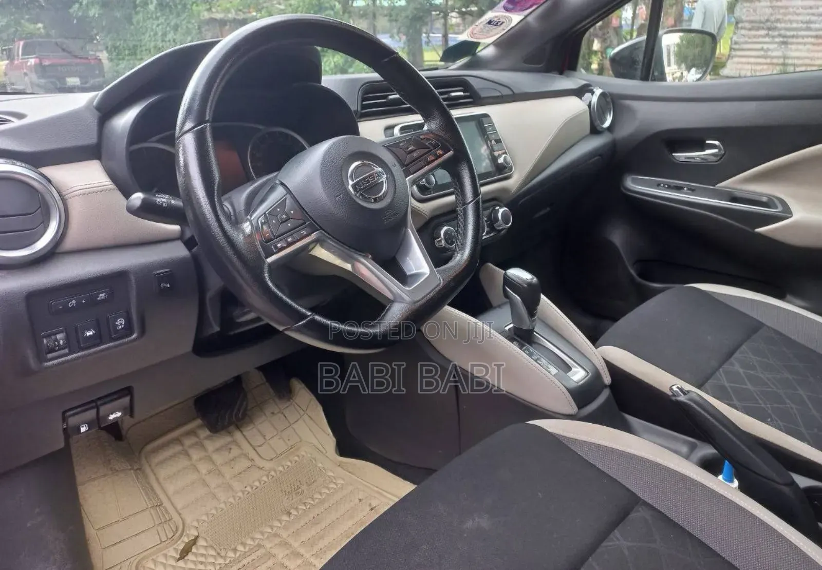 Nissan Micra 2021 Red