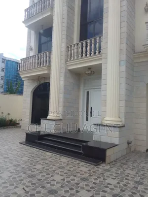 7bdrm Penthouse in Bole for sale