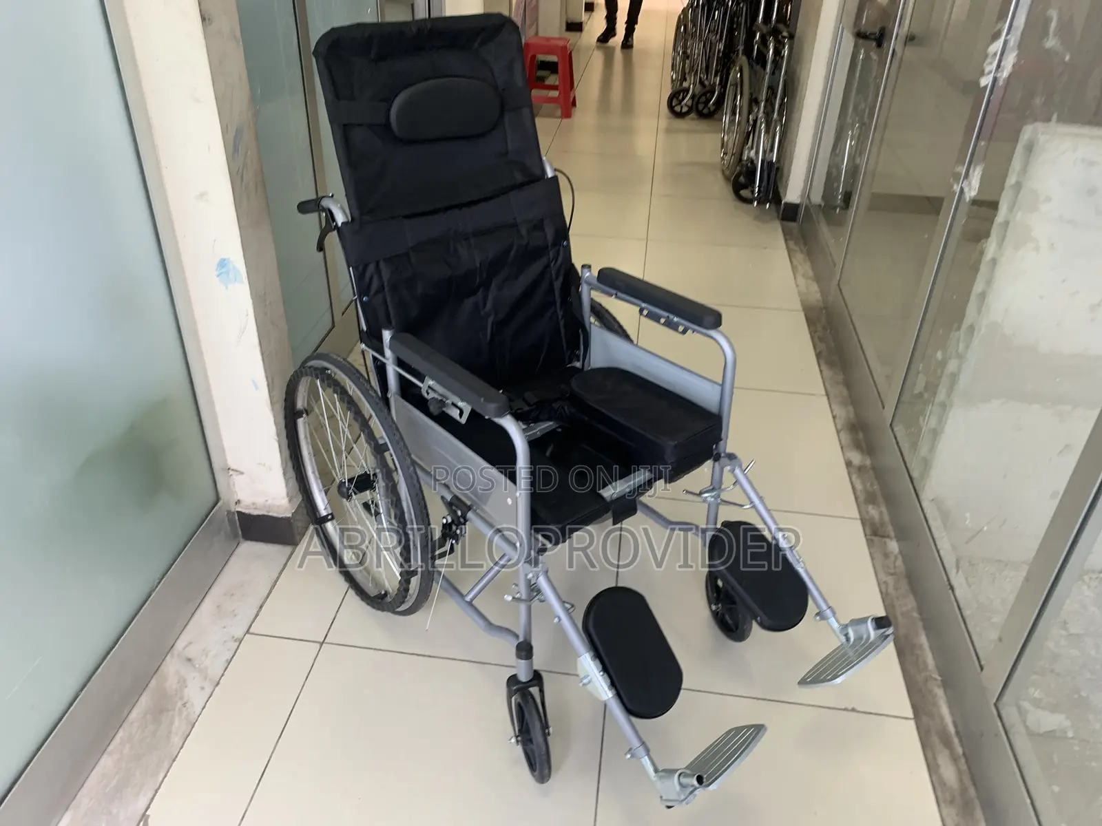 New Toilet Wheelchair21wheelchair22wheelchair11wheelchair11